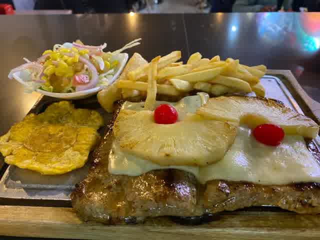 PECHUGA HAWAIANA
