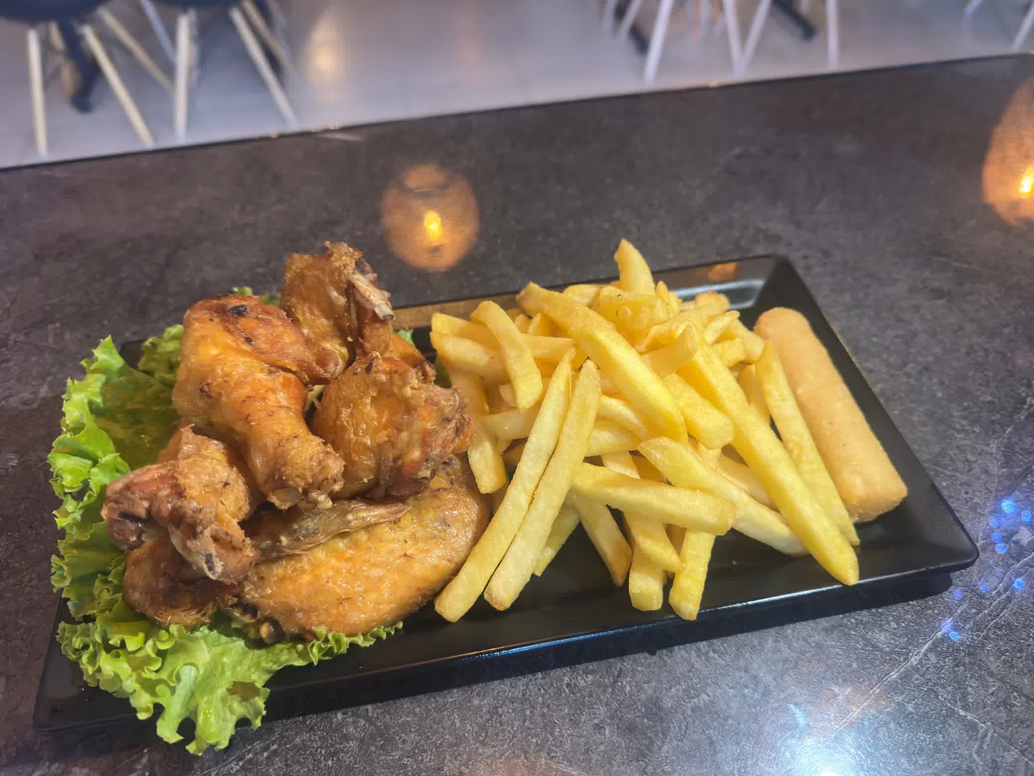 ALITAS DORADAS